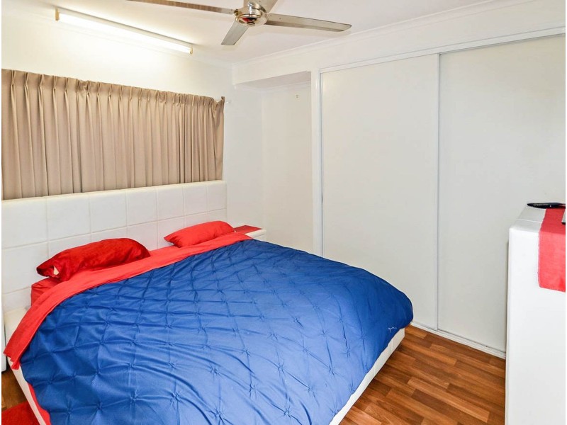 78 Silky Oak Court, Mooroobool QLD 4870