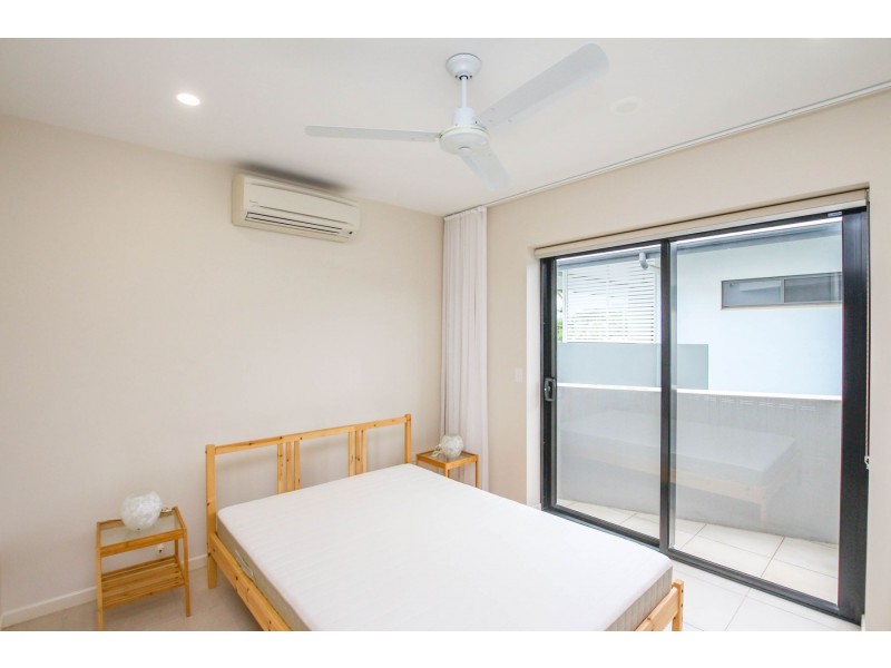 13/289-291 Lake Street, Cairns North QLD 4870