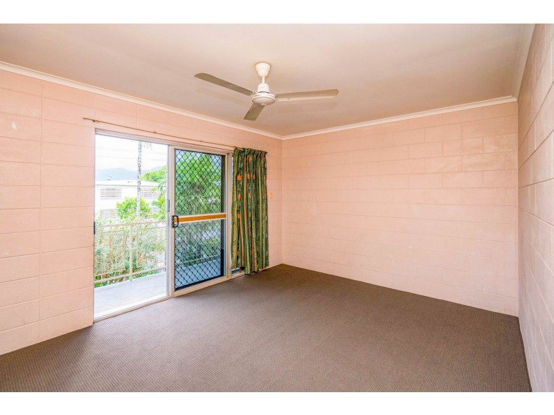 7/14 Curtin Street, Westcourt QLD 4870