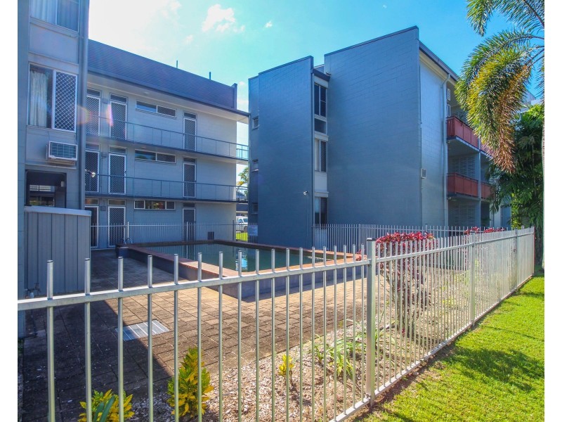 29/186 Lake Street, Cairns North QLD 4870