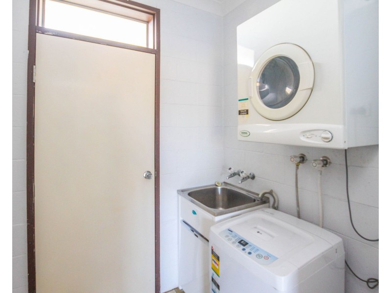 29/186 Lake Street, Cairns North QLD 4870