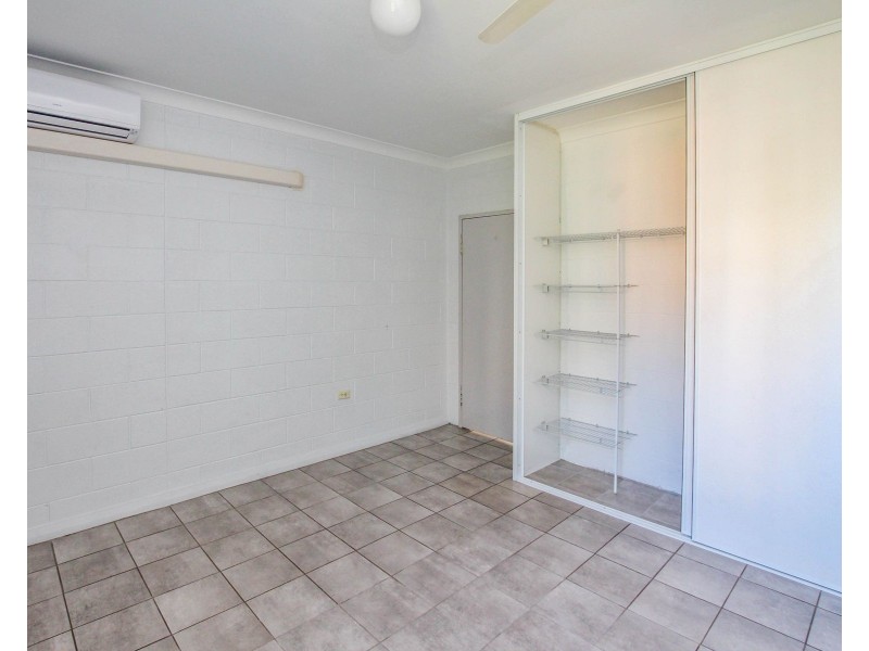 29/186 Lake Street, Cairns North QLD 4870