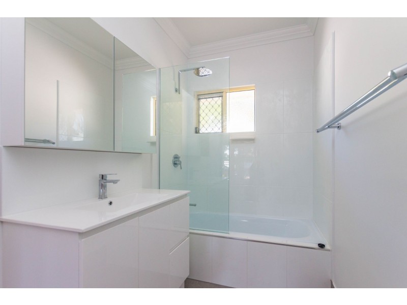 6/7-9 Le Grande Street, Freshwater QLD 4870