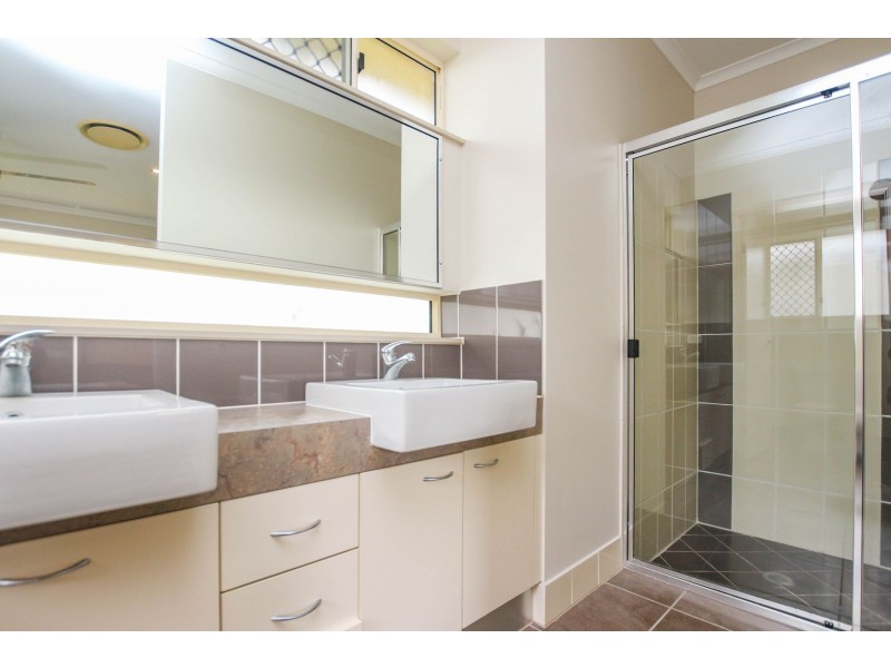 5 Mount Close, Edmonton QLD 4869