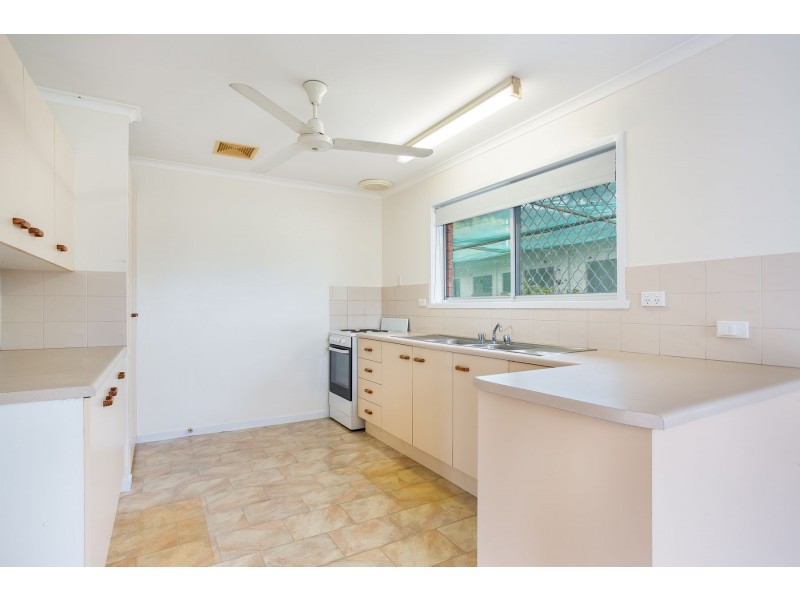 3 Pepperina Street, Mooroobool QLD 4870