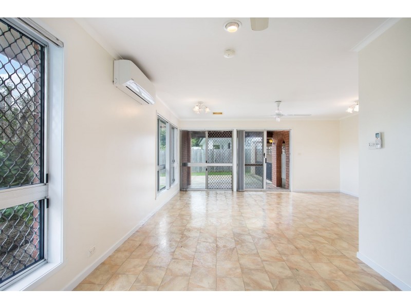 3 Pepperina Street, Mooroobool QLD 4870