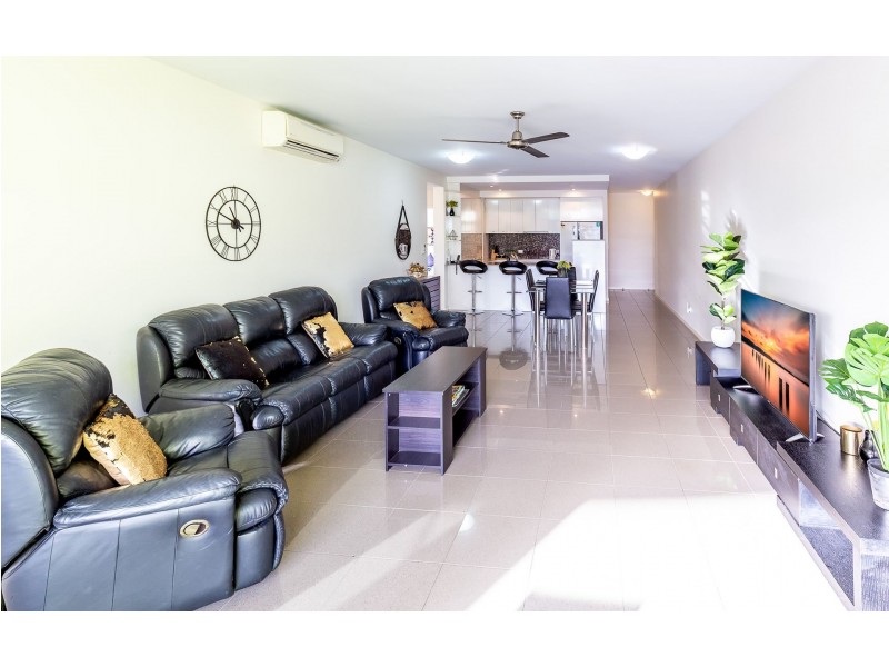 201/174 Grafton Street, Cairns City QLD 4870