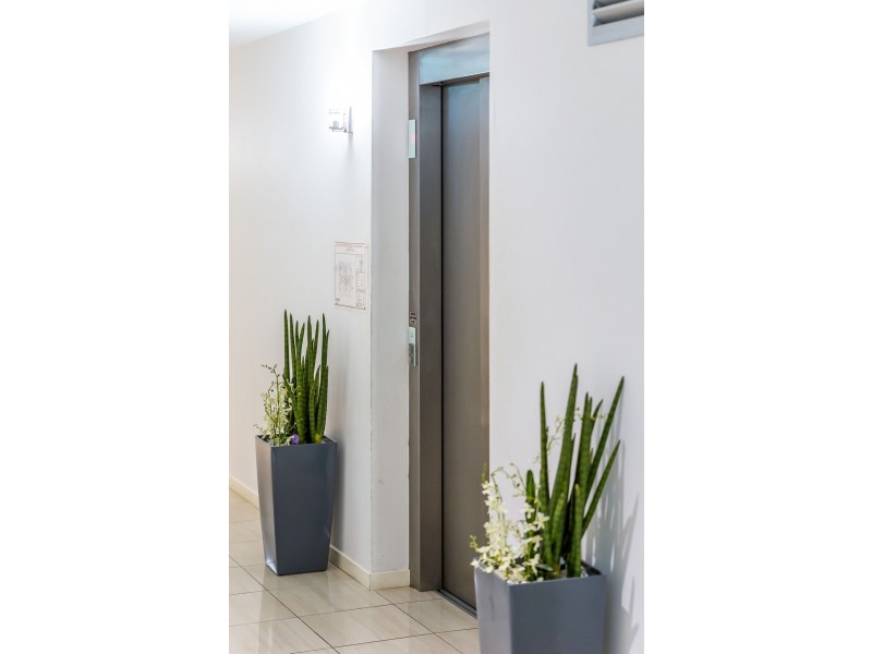 201/174 Grafton Street, Cairns City QLD 4870