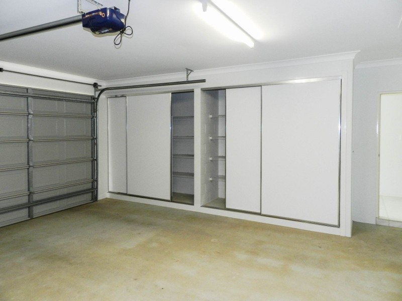 6 Cheyne Close, Bentley Park QLD 4869