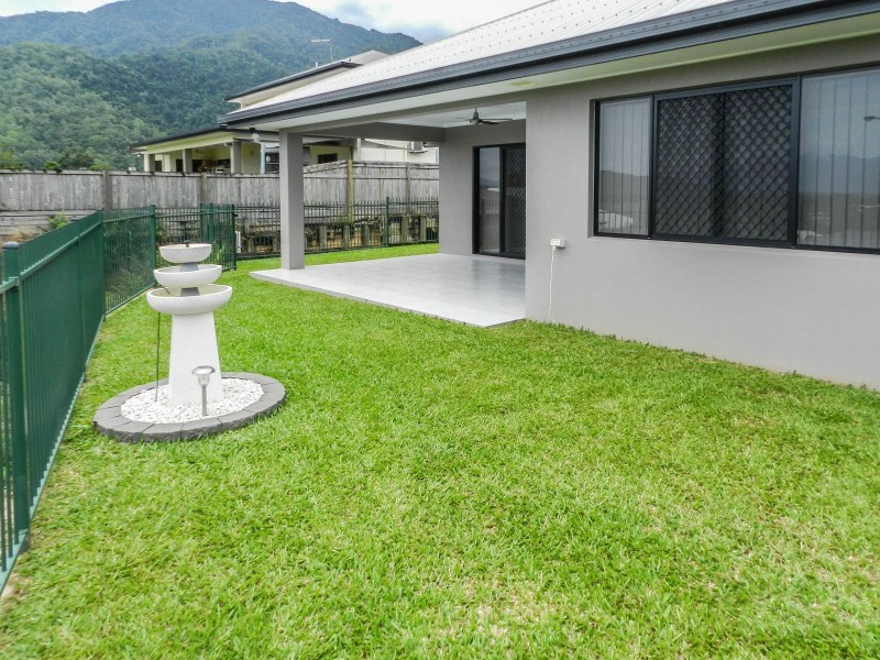 6 Cheyne Close, Bentley Park QLD 4869