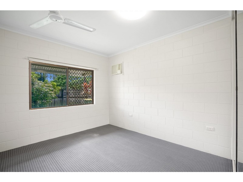 23A Earl Street, Westcourt QLD 4870