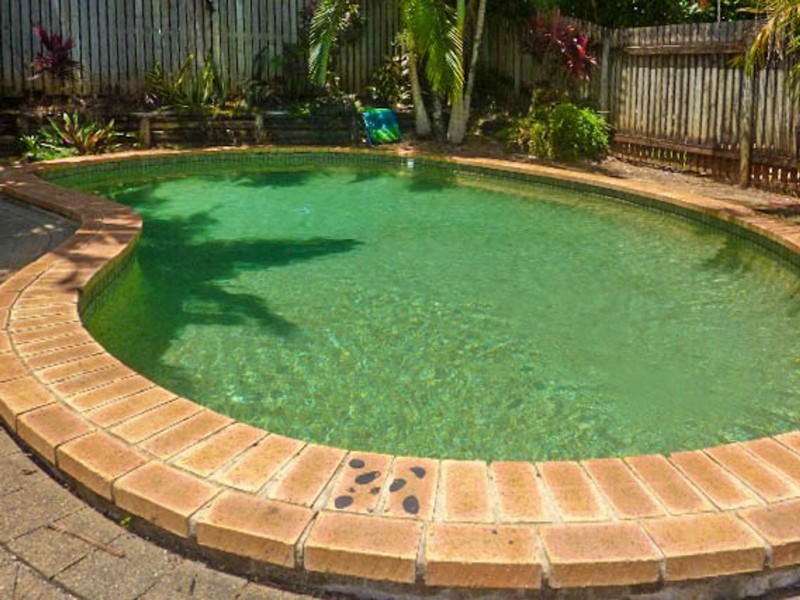 6/17 Sandown Close, Woree QLD 4868