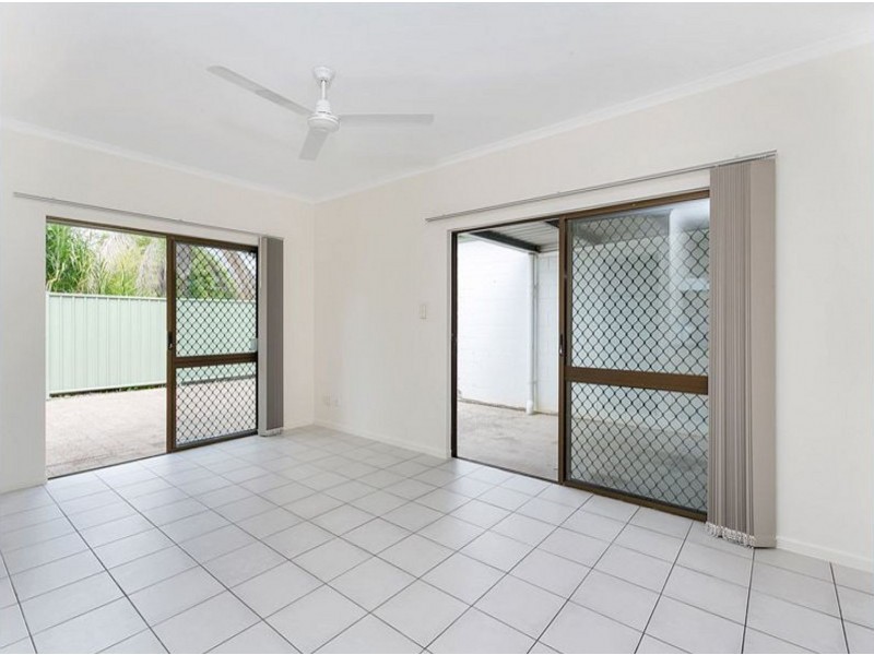 4/23 Mintaro Crescent, Woree QLD 4868