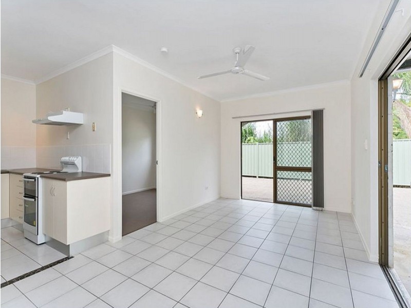 4/23 Mintaro Crescent, Woree QLD 4868