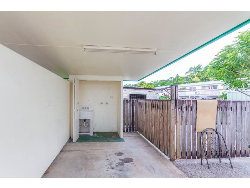 4/83 Wilks Street, Bungalow QLD 4870