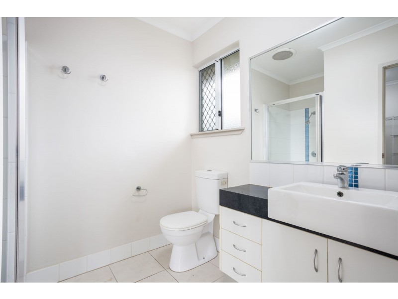9 Mullock Place, Edmonton QLD 4869