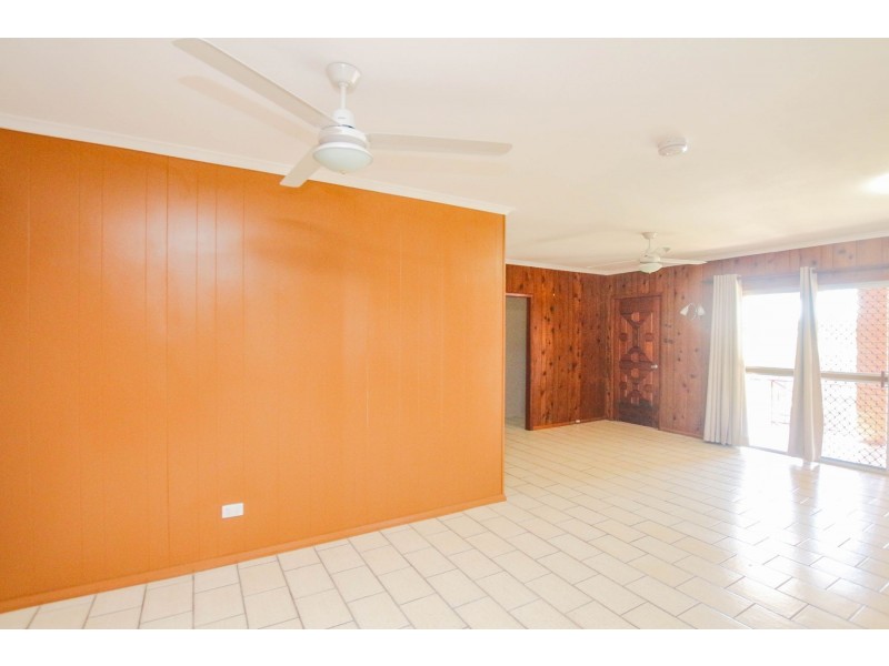 18 Jackson Close, Westcourt QLD 4870