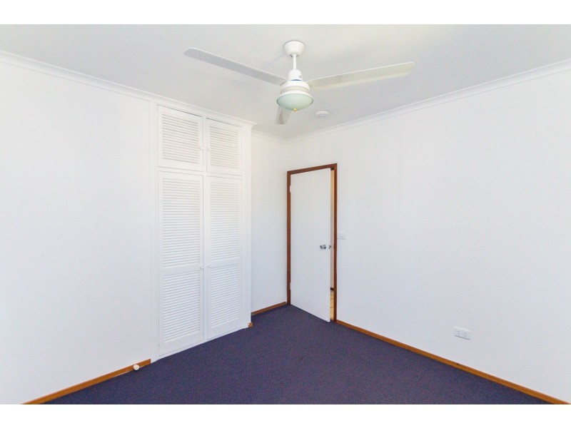 18 Jackson Close, Westcourt QLD 4870