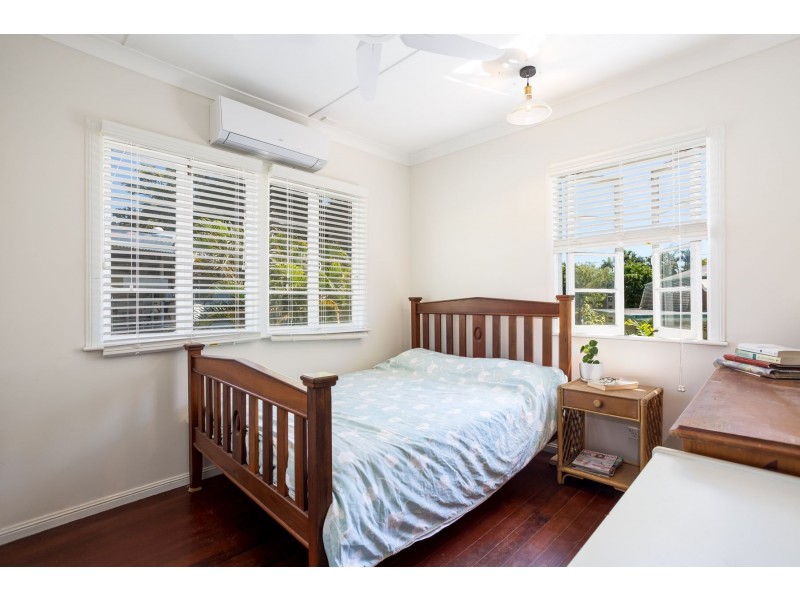 48 Henley Street, Earlville QLD 4870