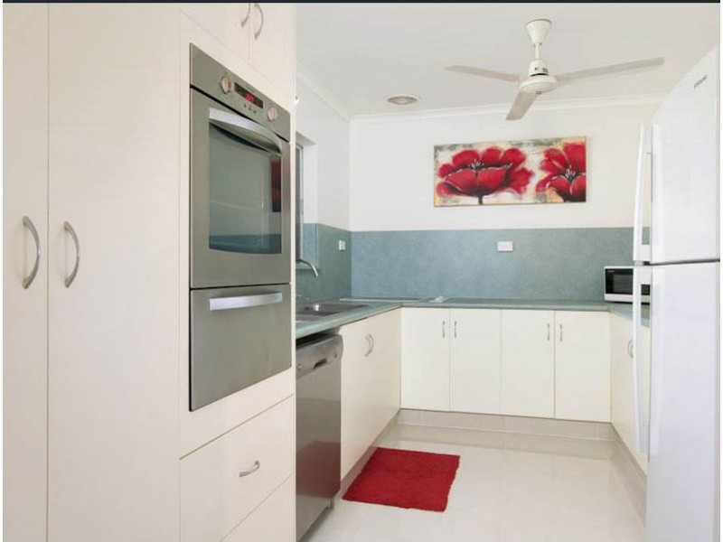 5 Vista Street, Bayview Heights QLD 4868