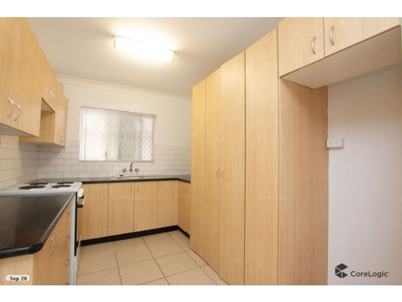 1/347 Lake Street, Cairns North QLD 4870