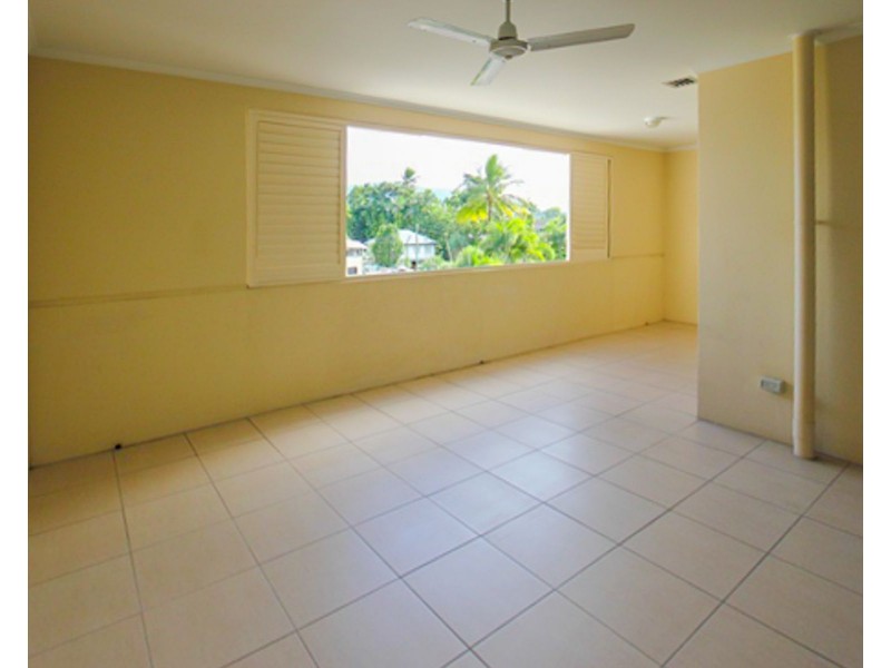 219/92-98 Digger Street, Cairns North QLD 4870