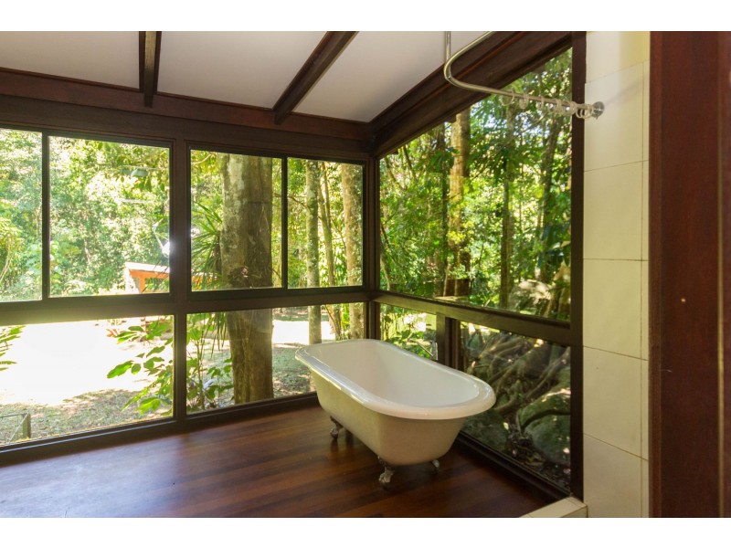 3067R Gillies Range Road, Lake Barrine QLD 4884