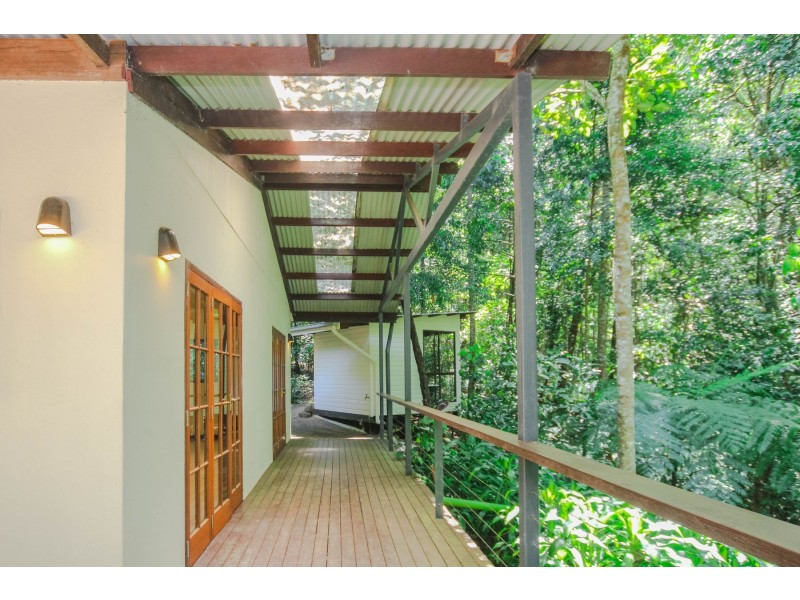 3067R Gillies Range Road, Lake Barrine QLD 4884