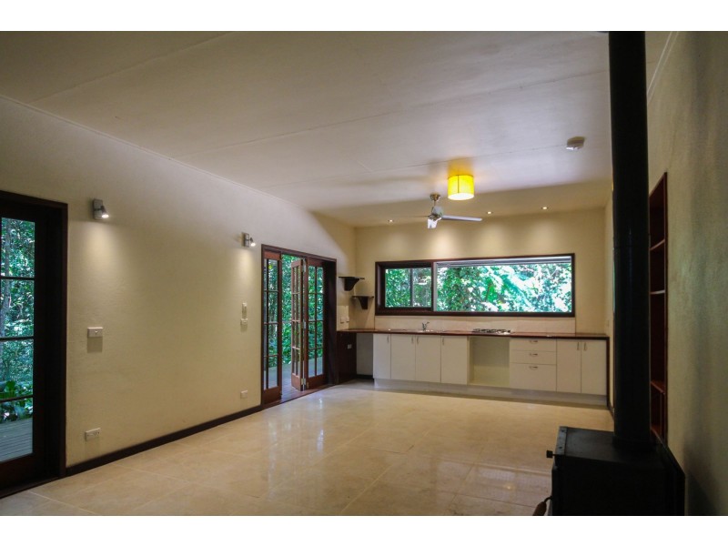 3067R Gillies Range Road, Lake Barrine QLD 4884