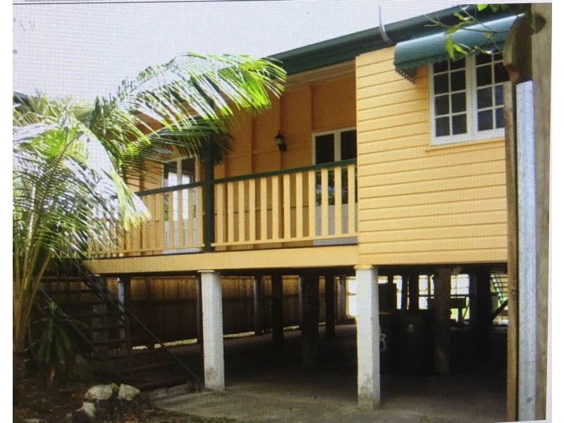 28 Lily Street, Cairns North QLD 4870