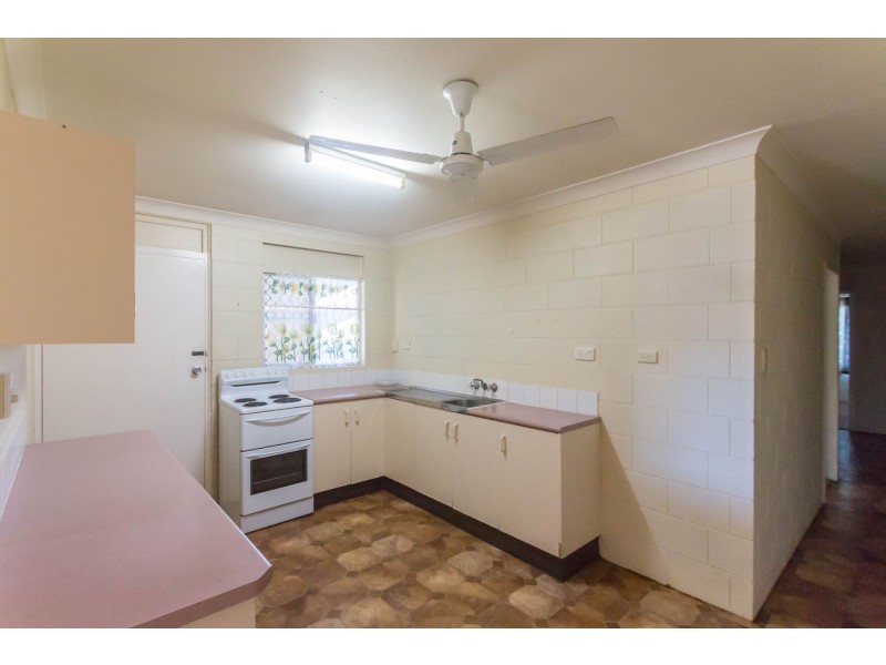 2/39 Balaclava Road, Earlville QLD 4870