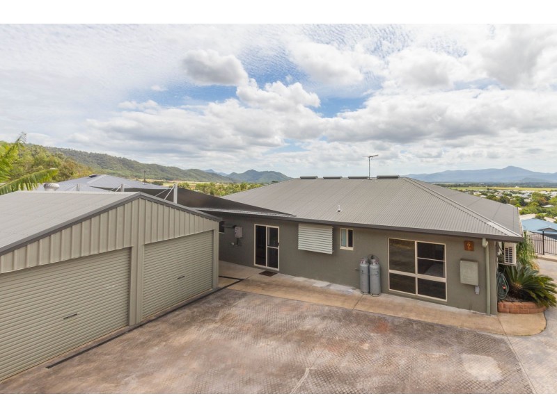 2 Gadaloff Close, Gordonvale QLD 4865