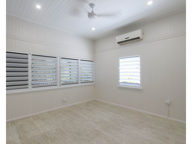 362A Mcleod Street, Cairns North QLD 4870