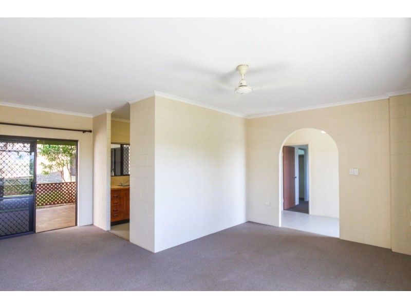 1 Darkin Close, Smithfield QLD 4878