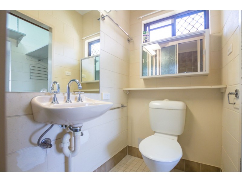 1 Darkin Close, Smithfield QLD 4878