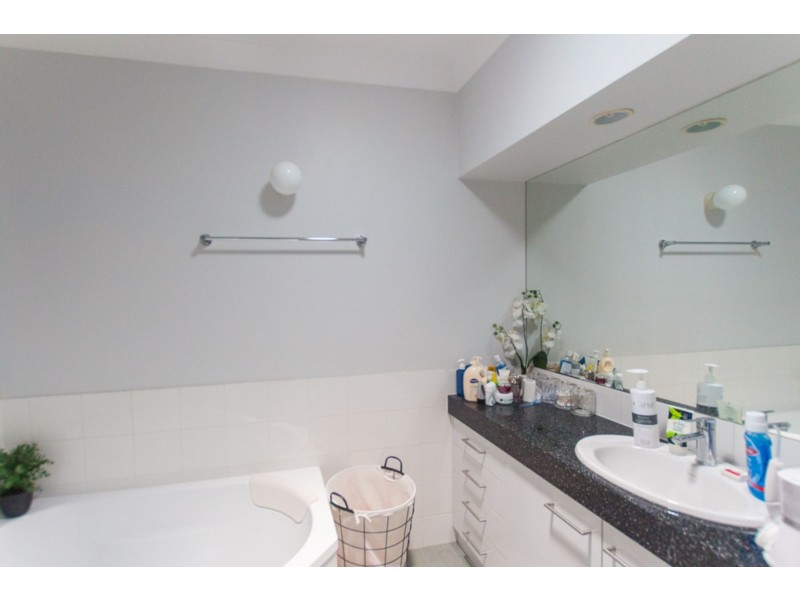 7/17-19 Digger Street, Cairns North QLD 4870