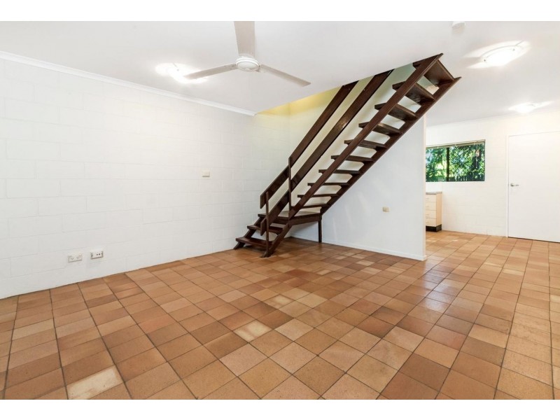 10/9-10 Cavanagh St, Woree QLD 4868