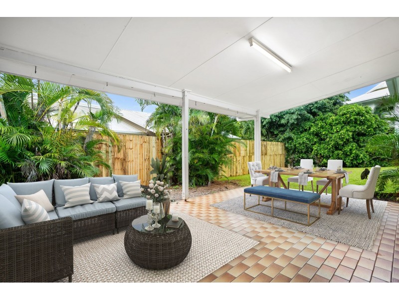 4 Kestrel Street, Bayview Heights QLD 4868
