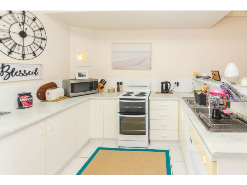 4/43-45 Rutherford Street, Yorkeys Knob QLD 4878