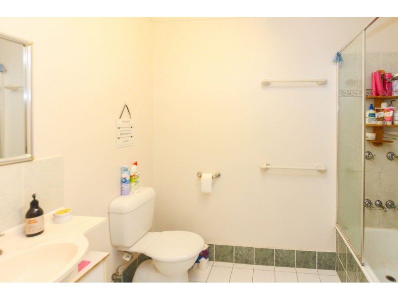 4/43-45 Rutherford Street, Yorkeys Knob QLD 4878