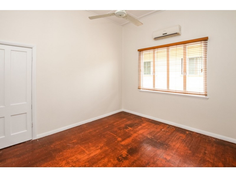 454 Severin Street, Manunda QLD 4870