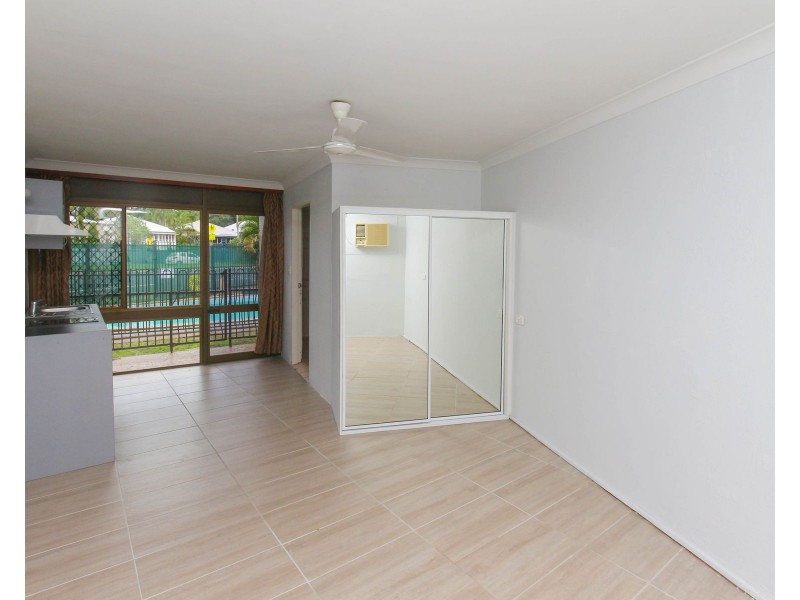 12/261-265 Sheridan Street, Cairns North QLD 4870