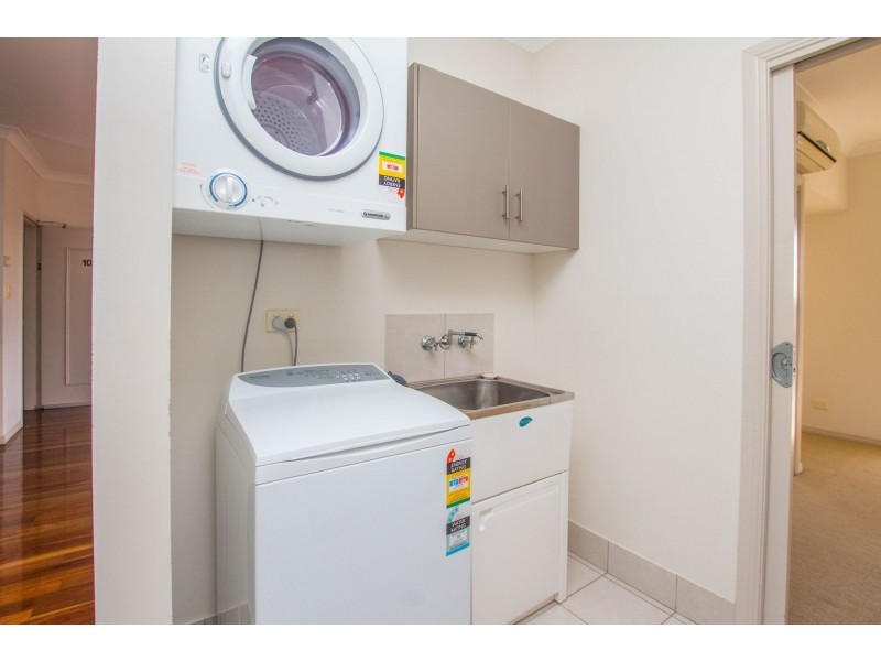 10/378 McLeod Street, Cairns North QLD 4870