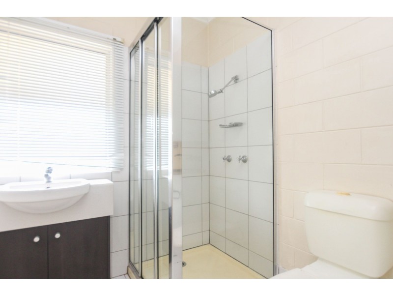 8/5 Maytown Close, Manoora QLD 4870