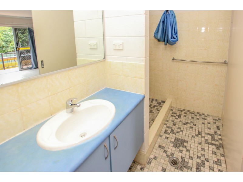 6/392 Severin Street, Parramatta Park QLD 4870