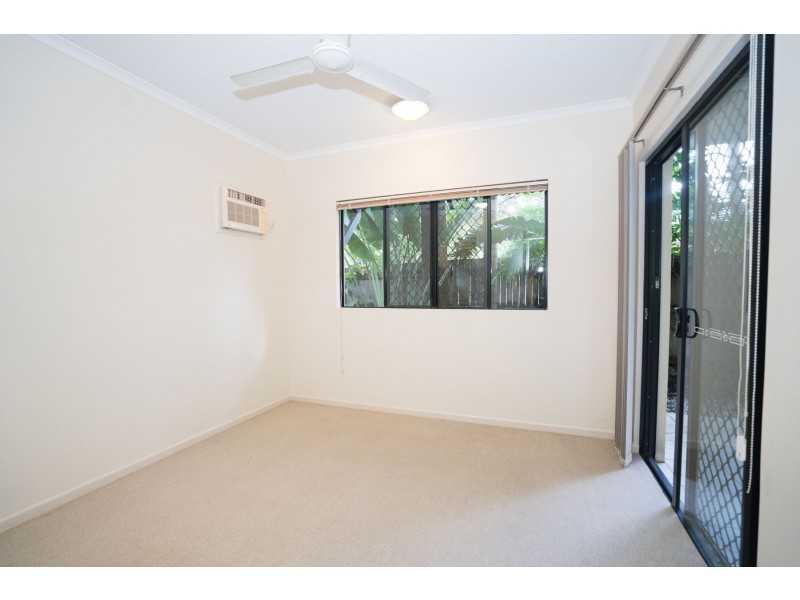 4/516-518 Varley Street, Yorkeys Knob QLD 4878