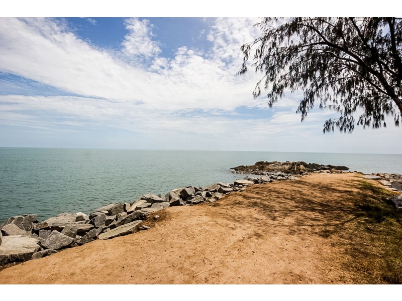 4/516-518 Varley Street, Yorkeys Knob QLD 4878