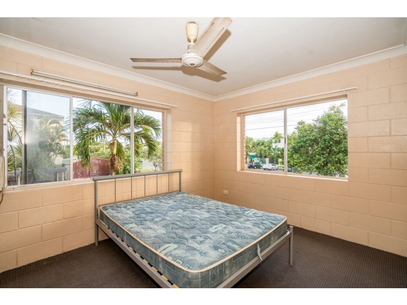 8/267-269 Sheridan Street, Cairns North QLD 4870
