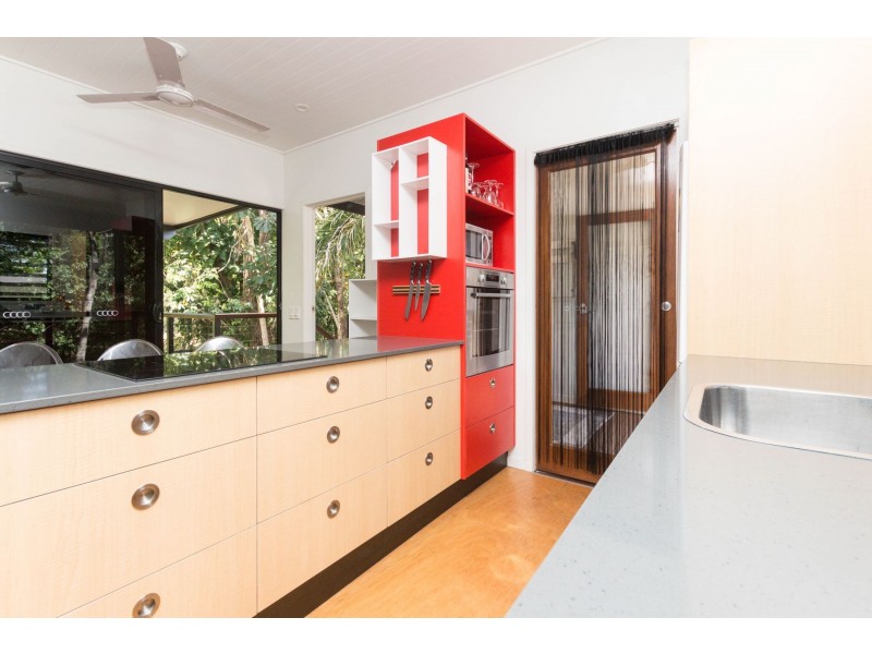 5A Law Street, Cairns North QLD 4870