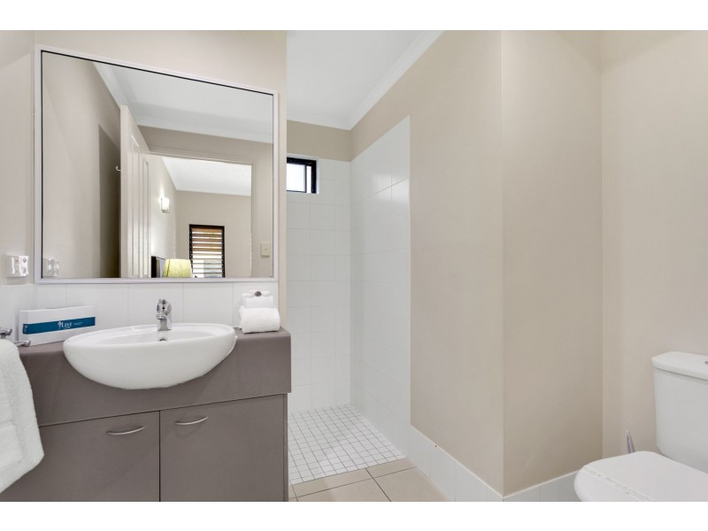 1025/3 Water Street, Cairns City QLD 4870